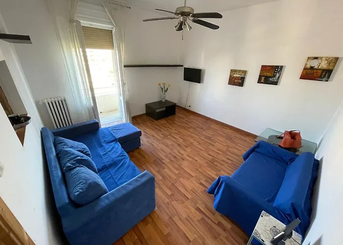 Stazione Apartamento *